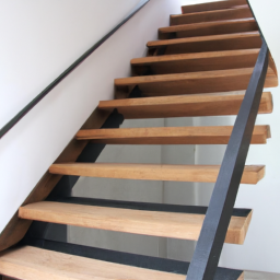 Construire un Escalier de Secours Conforme aux Normes Castres